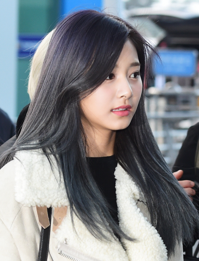 트와이스 쯔위, '심장 쫄깃하게 하는 여신 미모~'