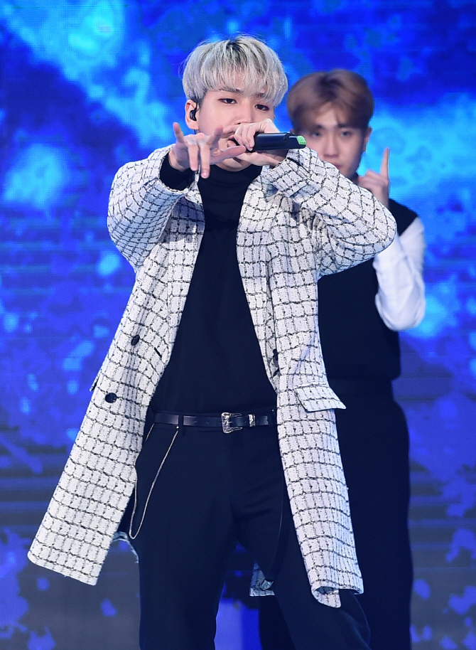 B1A4 바로, 폭풍 카리스마