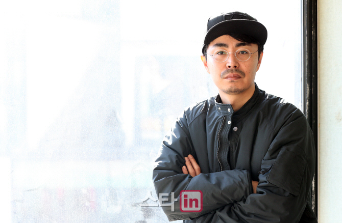[포토]조의석 감독, '따스한 햇살아래'