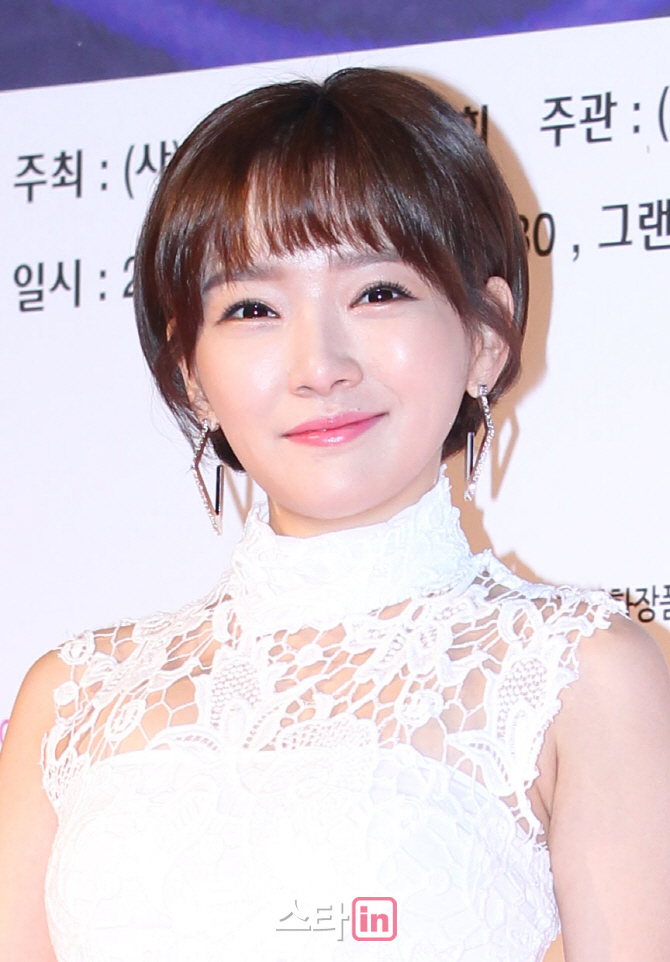 [포토]'하얀 백조'같은 배우 민송아