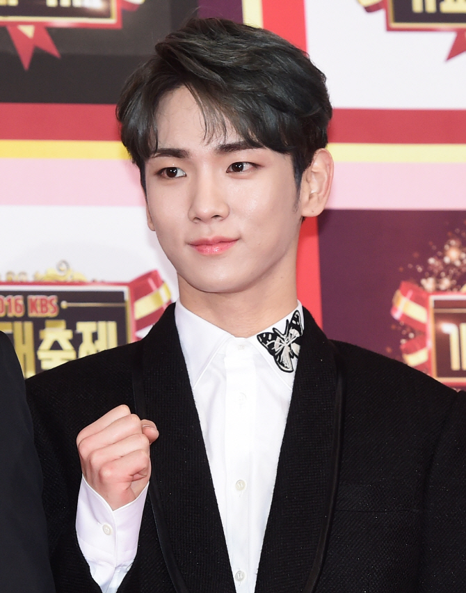 샤이니 키, '더 멋져졌네~'