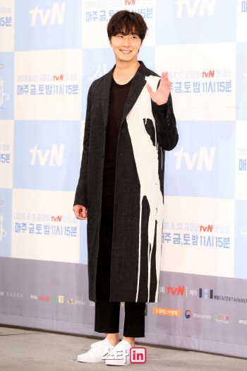 정일우 "5일 신병교육 마치고 현재 대체 복무 중"