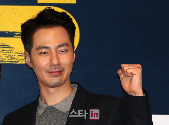 [포토]조인성, '상남자의 파이팅'