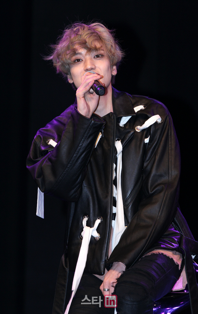 [포토]틴탑 니엘, '멤버들이 응원 많이 해줬어요'