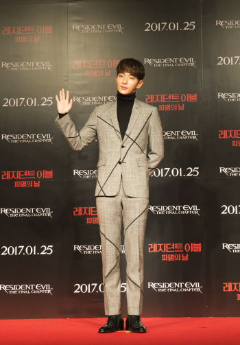 '레지던트이블6' 이준기, 짧지만 강렬한 '밀라와 1대1 격투'