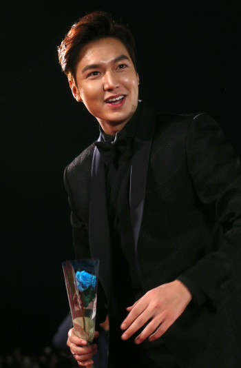 이민호, 국가브랜드 대상 수상…아시아 대표★