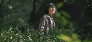봉준호 '옥자', '부산행' 투자배급사가 韓극장 배급