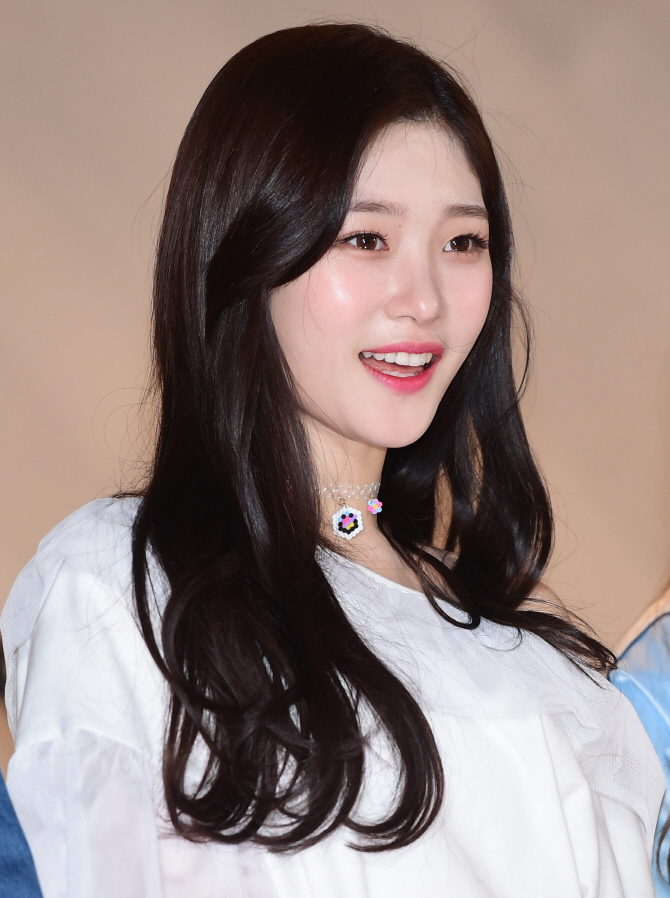 정채연, '사랑스러운 봄꽃 향기~