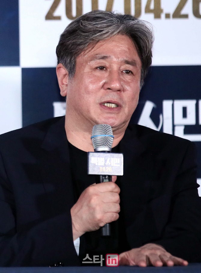 [포토]배우 최민식, '잘뽑자'
