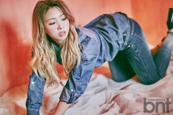`솔로` 공민지, 얇아진 아이라인.."내면은 소녀"