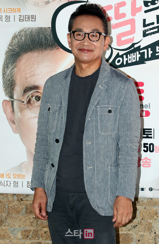 [포토]배우 정성모, '내 딸이 궁금하다'