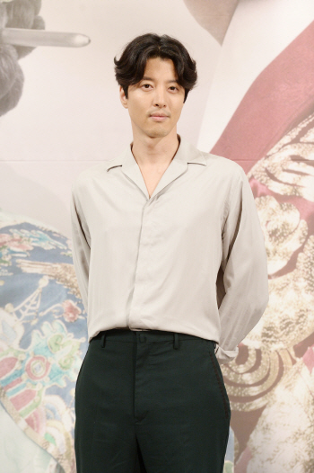 이동건 “결혼 앞두고 연기변신… 굉장히 중요한 시기”