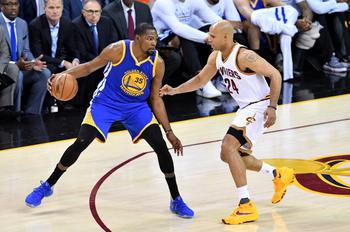 듀랜트의 우승 의지…골든스테이트 NBA 대기록에 ‘-1’