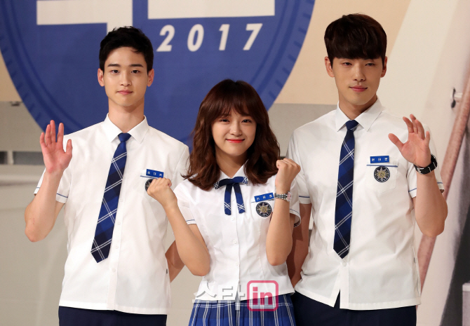 [포토]장동윤-김세정-김정현, 하이틴 삼각로맨스 많이 기대해주세요!