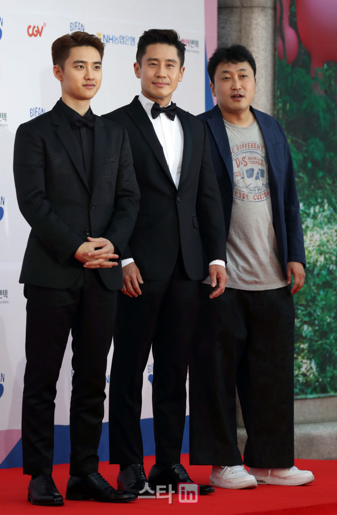 [포토]도경수-신하균-이용승 '부천영화제 개막작의 주역'