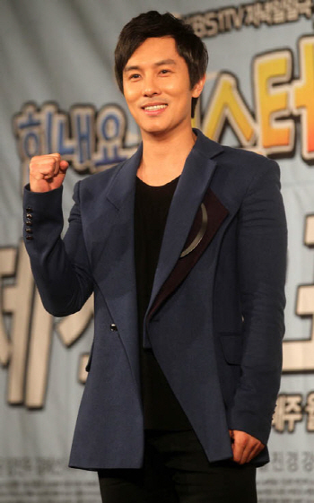 김동완, 3년간 1억5천만원 기부 ‘미혼모 가정에 써달라’