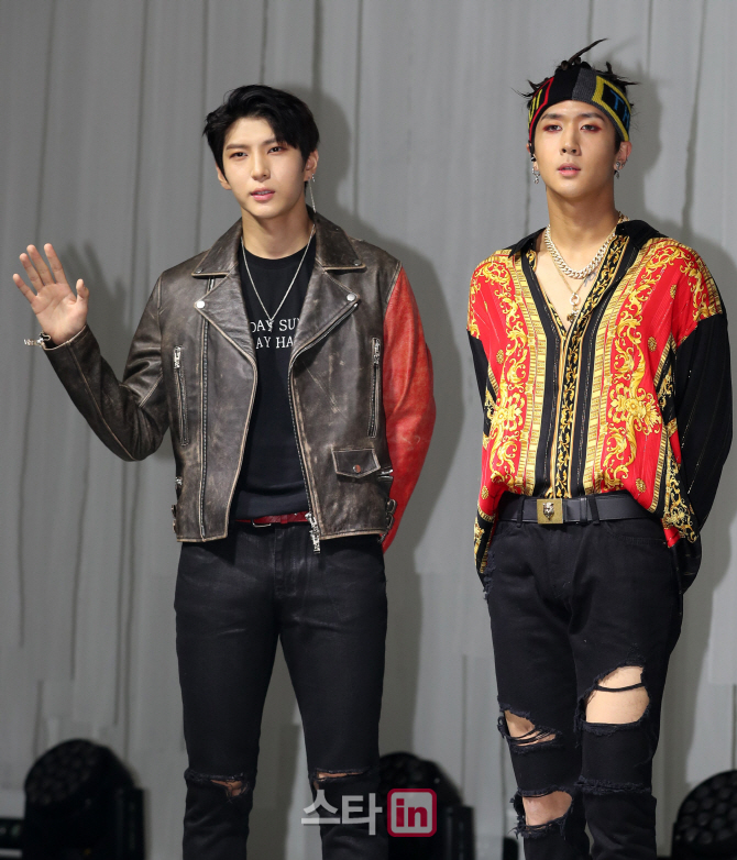[포토]VIXX LR, '전곡 작사·작곡·프로듀싱 했어요!'