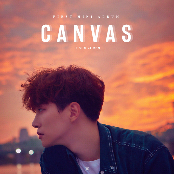 2PM 준호, 일본 타워레코드 차트 1위 등극