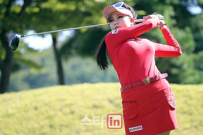 [포토] 서재희 '강하고 멀리 날리는 티샷'
