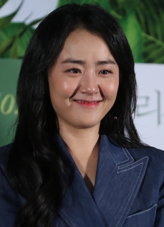 [포토] 문근영, 미소 머금고