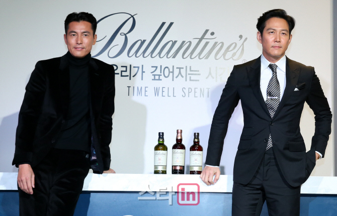 [포토]정우성-이정재, '매력 만점은 상남자들'