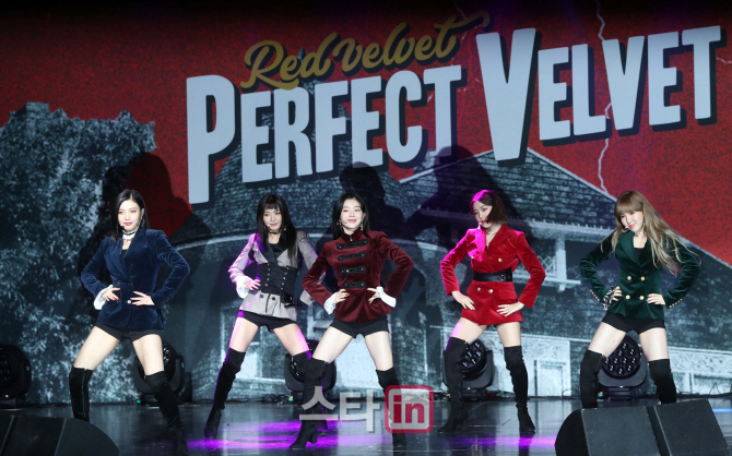[포토]레드벨벳 '무대 위의 요정'