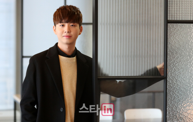 [포토]이데일리와 만난 배우 신동우
