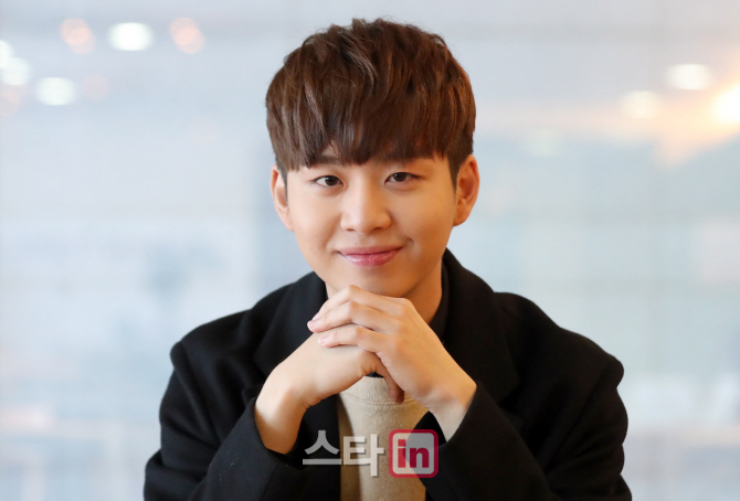 [포토]신동우, '매력적인 마스크'