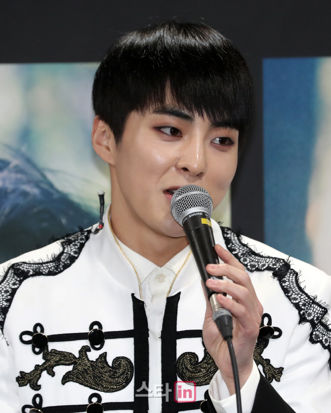 [포토]엑소(EXO) 시우민, '빛나는 비주얼'