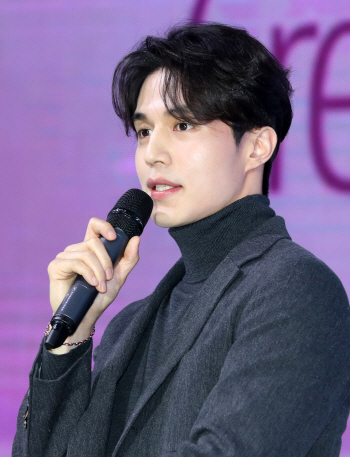 이동욱, 현 소속사와 재계약 체결(공식입장)