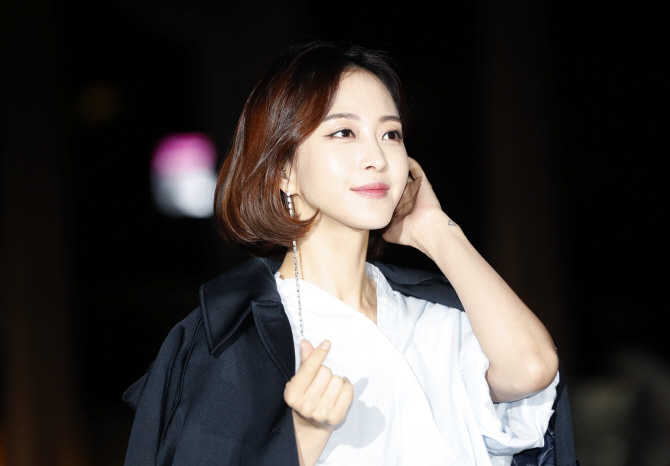 한예슬, '세상 혼자 사는 미모'