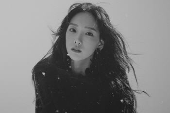태연, 겨울 감성 가득 '디스 크리스마스' 오늘 공개