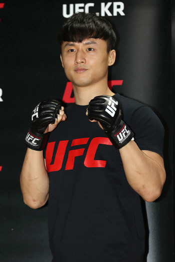 'UFC 복귀' 최두호 "올해는 한국선수 2승으로 시작할 것"