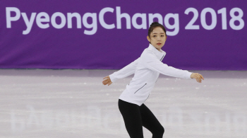 한국 피겨, 사상 첫 팀이벤트 출격...차준환, 전체 1번 연기