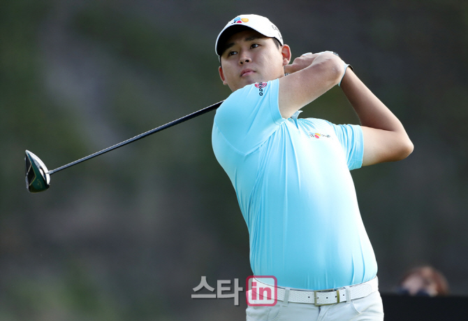 [포토]김시우, '드라이버샷은 이렇게'