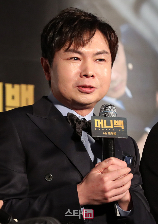 [포토]인사말하는 배우 임원희