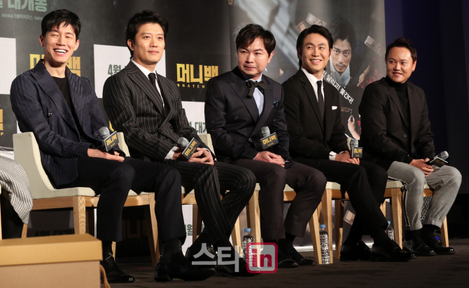 [포토]김무열-박희순-임원희-오정세-김민교, 영화 '머니백'에서 만나요!