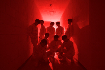 美 빌보드 "스트레이 키즈, K팝 신 화제의 중심"