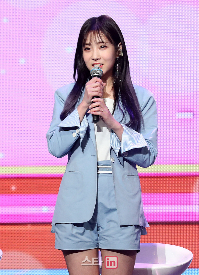 [포토]러블리즈 유지애, '봄처녀'