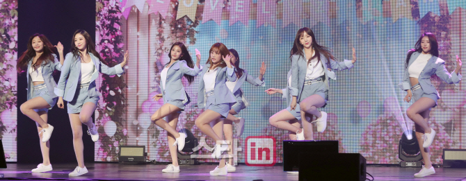 [포토]러블리즈, '이것이 걸그룹 각선미'