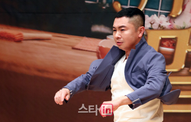 [포토]배우 임원희, '멋있게 척'