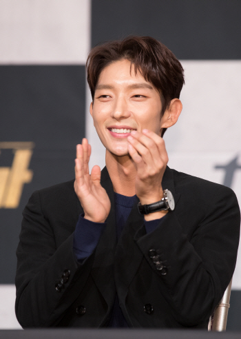 '무법변호사' 이준기 "또 액션?…자신 있어요"