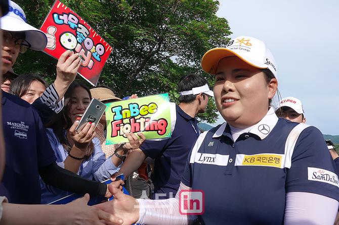 [포토] 매치퀸 박인비 '너무 좋아요 인비'