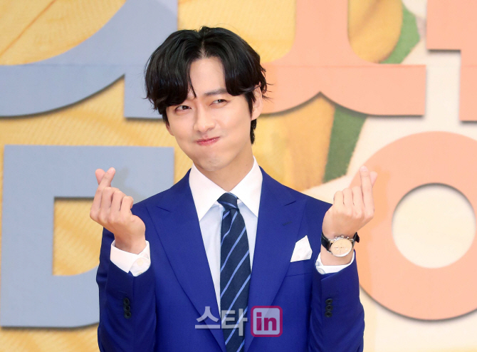 [포토]남궁민 '귀여운 연애박사'