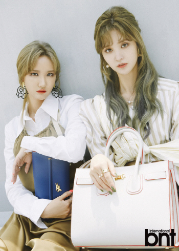 EXID LE&정화 "하니는 '예능 인생', TV 속 모습은 빙산의 일각"