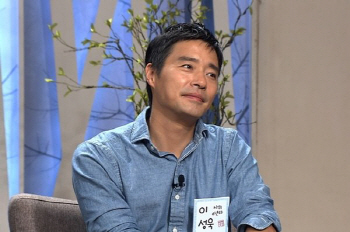  90년대 인기가수 A씨 "R.ef 이성욱에 전화, 정중히 사과"