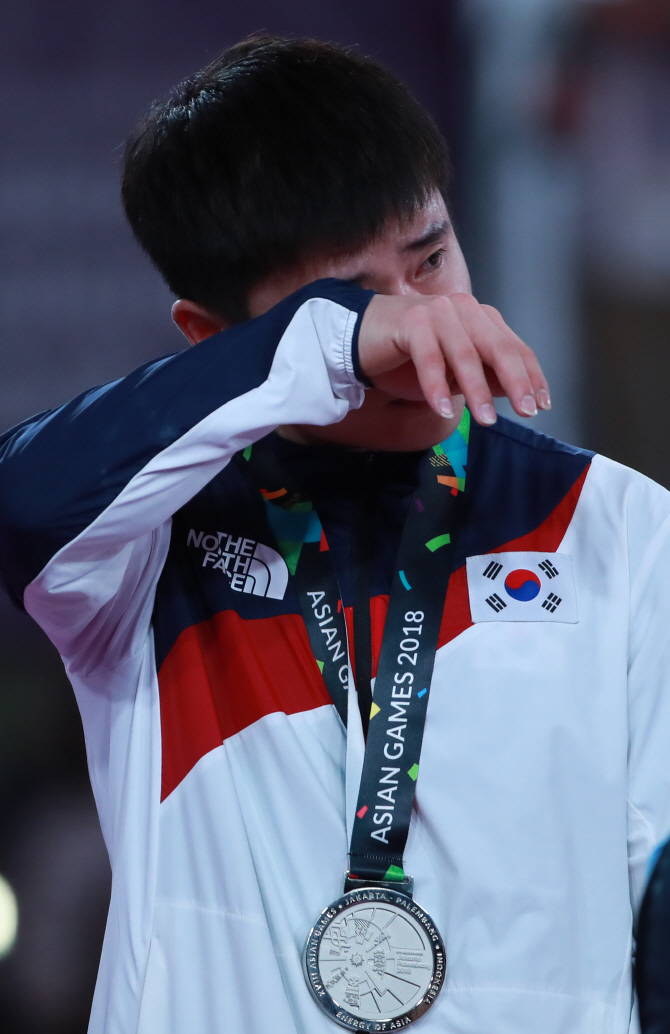 [AG]'남자 체조 간판' 김한솔, 도마 개인전 은메달