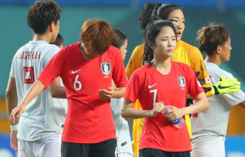 [AG]한국 여자 축구, 일본에 1-2 패배…결승 진출 좌절