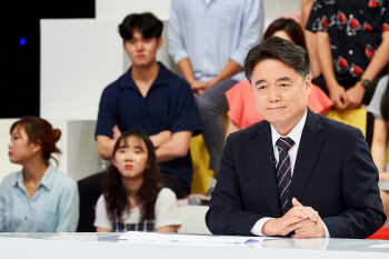 최승호 MBC 사장 “‘무한도전’ 복귀, 김태호PD에 달려”