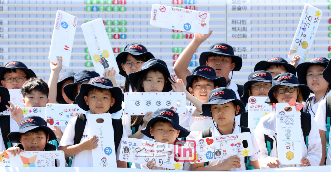 [포토]직접 만든 에티켓 보드판이에요!